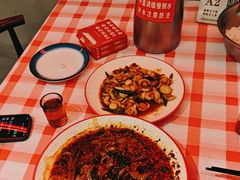 -洪霞餐馆·川菜·鲜货现炒(两江春城店)