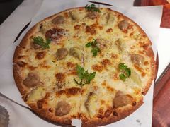 -阿妮叶李(光谷世界城店)