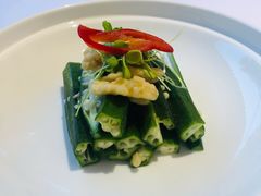 秋葵鲜桃仁-东门烤鸭店(鼓楼店)