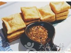 -云海肴·汽锅鸡·云南菜(天山百盛优客店)