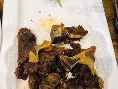 -黄泥岗·地道湖北菜(奥特莱斯店)