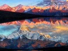 -贡嘎雪山