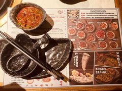餐具摆设-哥老官重庆美蛙鱼头(西湖银泰十一哥店)