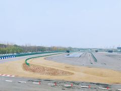 -上海保时捷体验中心
