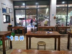 大堂-凡老头米线砂锅(古荡新村西粮站)