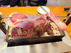 烤羊腿-关二碳烤羊腿(龙翔路店)
