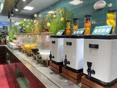 -金马门国际美食百汇(珞喻路店)