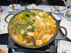 -青松馆韩国料理(香港中路佳世客店)