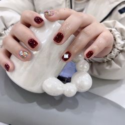 -雅洁美甲美睫