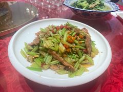 -邑金陵北京烤鸭店·现炒家常菜(ITC MALL店)
