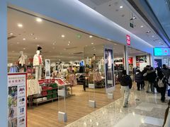 -优衣库(唐山爱琴海购物公园店)