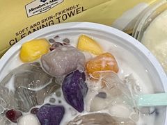 -黄氏水牛奶甜品世家(空港新天地店)