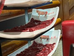 -左庭右院鲜牛肉火锅(金山万达店)