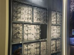-世纪大明眼镜·林德伯格·蔡司官方授权店(武昌旗舰店)