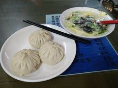 -四平包子铺