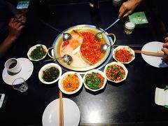 -怡品川宇火锅(宝立方店)