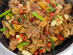 -湖南人家湘菜馆(镇江路店)