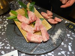 -黑牛の場烤肉(摩天活力城店)
