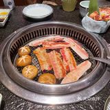 位置在春熙路吼堂后面，店铺环境非常日式，周五下午没有