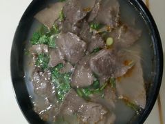 牛肉粉丝汤-牛煎里牛肉煎包淮南牛肉汤(广东路店)