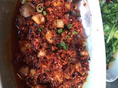 辣子鸡-丽江金茂凯悦臻选酒店-滇香馆
