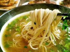 -杨记清芳牛肉拉面(宝龙广场店)