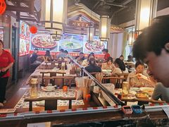 -川流不息·地道川菜·小龙虾(新松江路店)