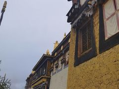 -噶丹松赞林寺