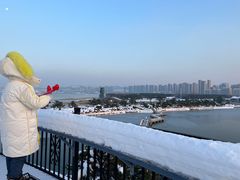 -莫内艺术岛海景咖啡