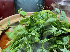 -郭婆婆疯子鸡·土货江湖菜馆
