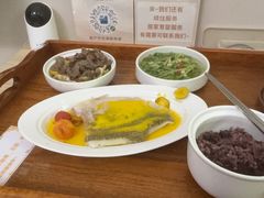 -雪梅月子中心(华侨城店)