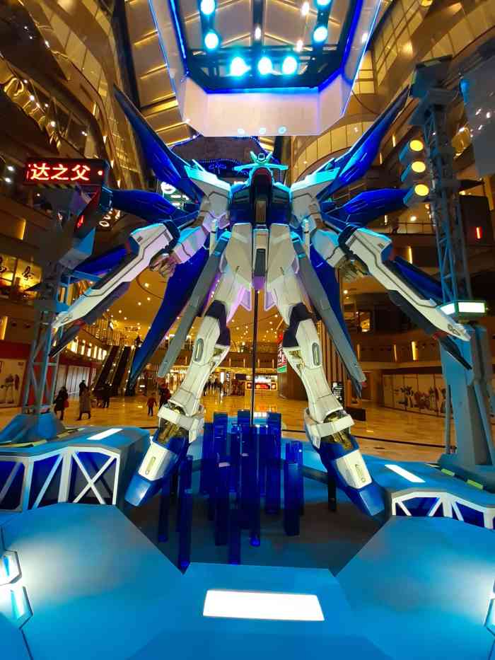 超级高达之父大河原邦男日系机甲设计大展