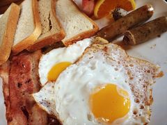 -Geneva日内瓦餐厅(西郊宝成花苑店)