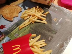 -麦当劳(杭州西湖银泰百货店)