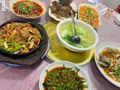 -洪霞餐馆