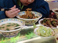 -金杨拉面王小吃面馆·牛三宝面·红烧牛肉粉