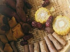 -鄱阳湖·江西小炒·瓦罐煨汤(五道口店)