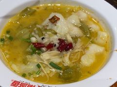 -南城香·饭香串香馄饨香(青年路店)