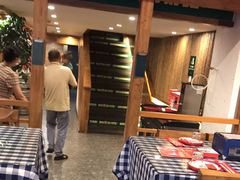 大堂-雪熊哈尔滨烧烤·精酿啤酒·砂锅(中央胜境店)