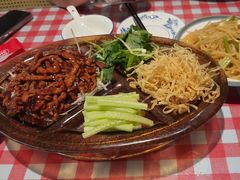 -老郑家东北春饼(龙悦居店)