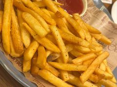 -MARU玛露音乐餐厅(大学路店)