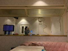 -范特西FANTASY量贩式KTV(民主广场店)