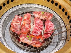 -山川小町·极番烧肉(新地假日广场店)