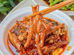 -捌贰虾蟹·江湖菜馆(江汉路店)