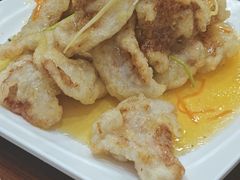 -东北风味思缘食府(对湖路店)