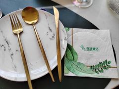 -ins森林童话餐厅coffee&bistro