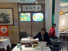 -江城小馆陕南妈妈菜·全球旅行餐厅(钟楼店)