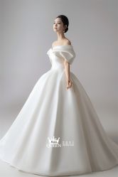 点击看大图 -艾拉·女王婚纱礼服馆