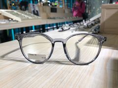 -Trend1881视光·蔡司视觉(领展广场店)