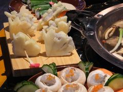 -憨孃孃·重庆老火锅(红山黑金店)